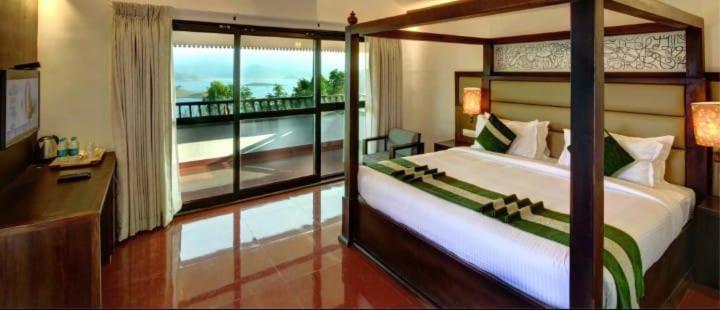 Contour Island Resort & Spa By Citrine Tariyod Dış mekan fotoğraf